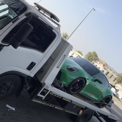 Car recovery tow truck in Abu Dhabi